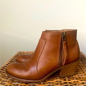 Madewell brown leather low ankle boots/ booties 7.5
